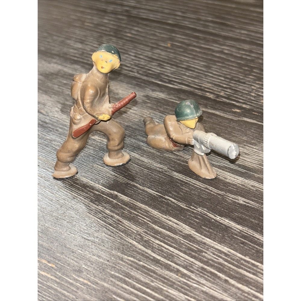 MANOIL‎  Vintage Soldiers Lot Of 2  Sniper